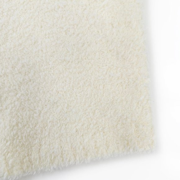 NWOT SKIMS Cream White Cozy Knit High Rise Shorts sz S/M - Picture 3 of 8